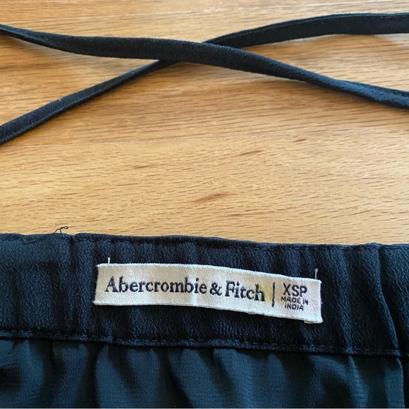 Abercrombie Cinched Tie Waist Midi Skirt - Picture 4 of 4